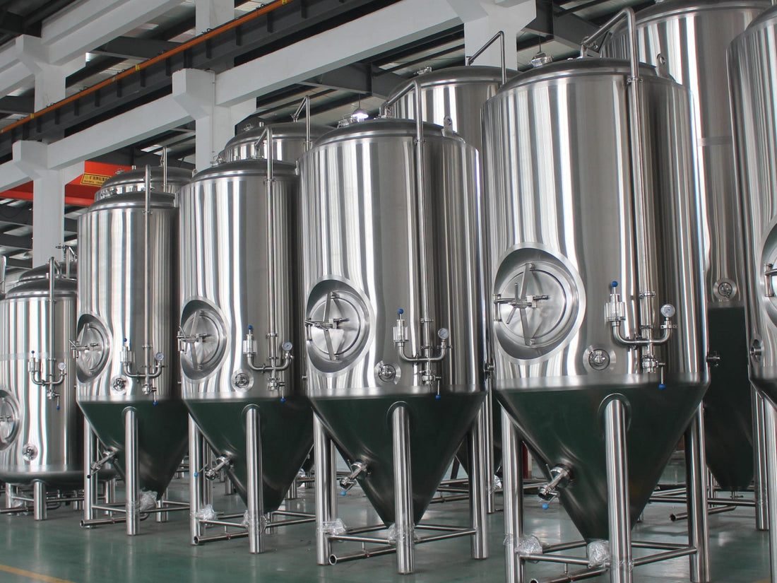 Why choose stainless steel fermenters for home brewing equipment?