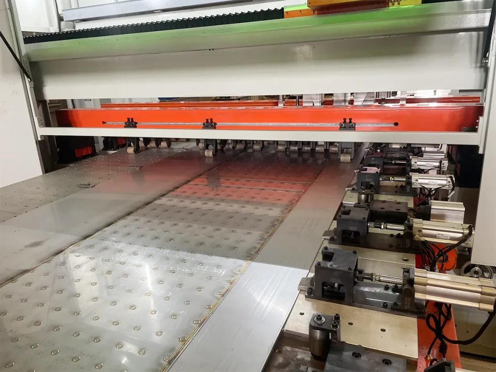 CNC V-Grooving Machine